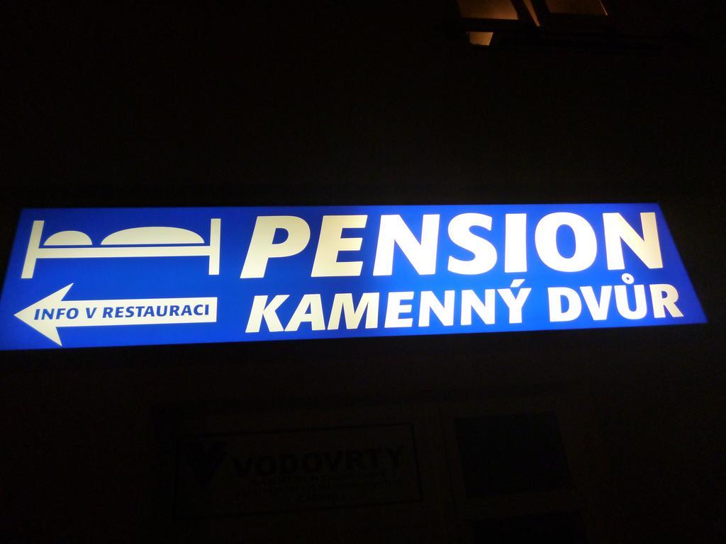 Pension Kamenny Dvur Mariánské Lázně Kültér fotó